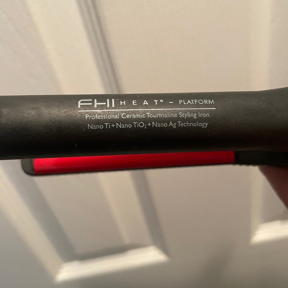 FHI Heat Black and Red Styling Iron
